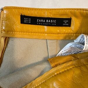 Zara mustard skirt XS